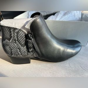 Abeo Lenora Boots Neut